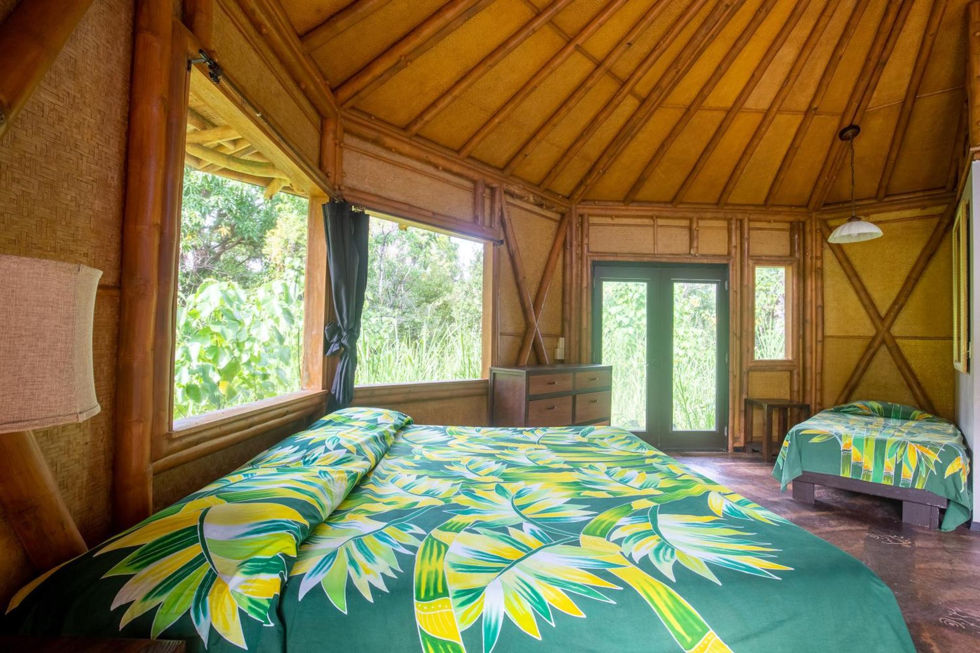 パホア Kalani Oceanside Retreatヴィラ エクステリア 写真
