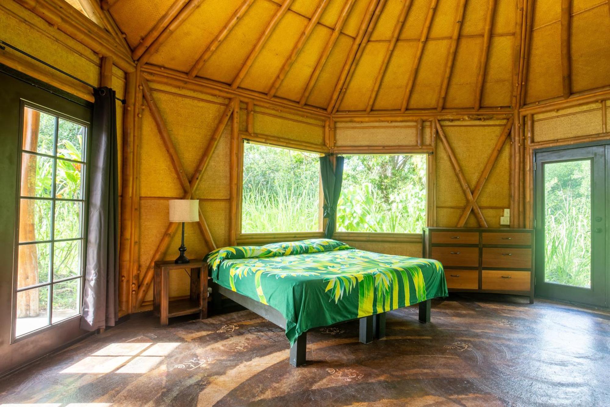 パホア Kalani Oceanside Retreatヴィラ エクステリア 写真