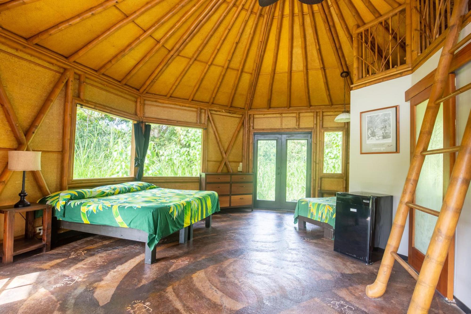 パホア Kalani Oceanside Retreatヴィラ エクステリア 写真