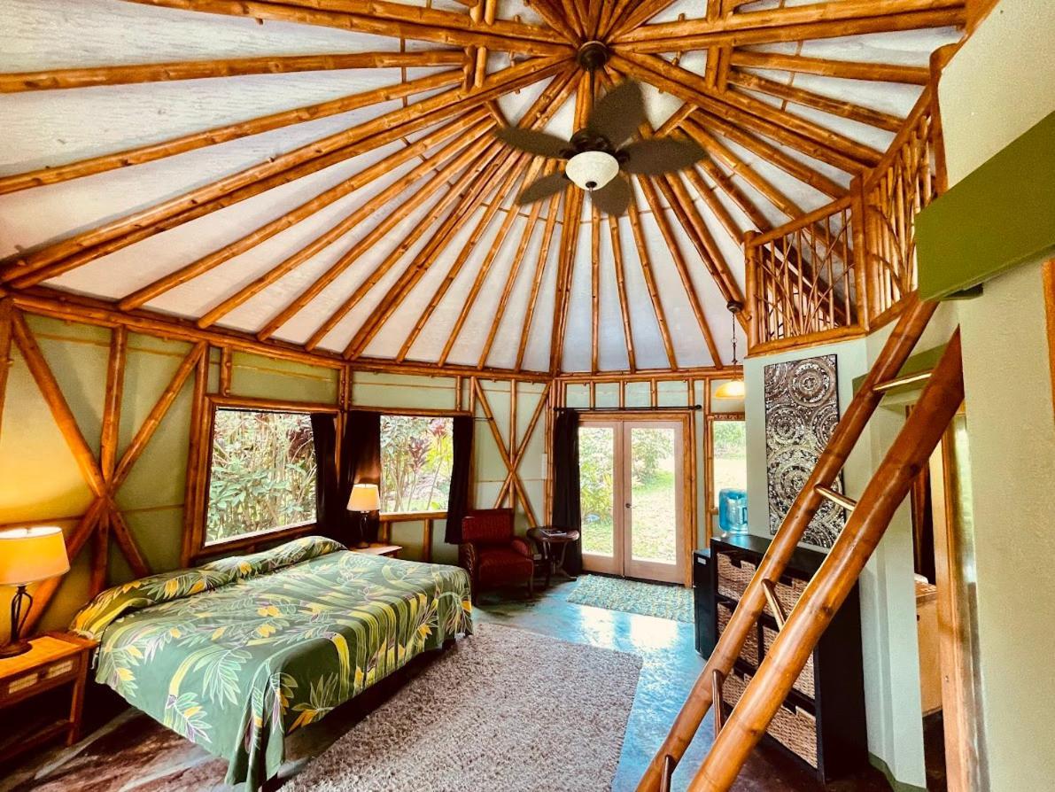 パホア Kalani Oceanside Retreatヴィラ エクステリア 写真